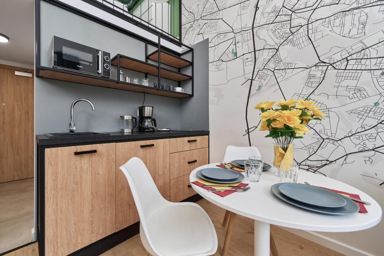 Mezzanine Studio Apartments Zarembowicza Wroclaw Airport By Renters Ngoại thất bức ảnh