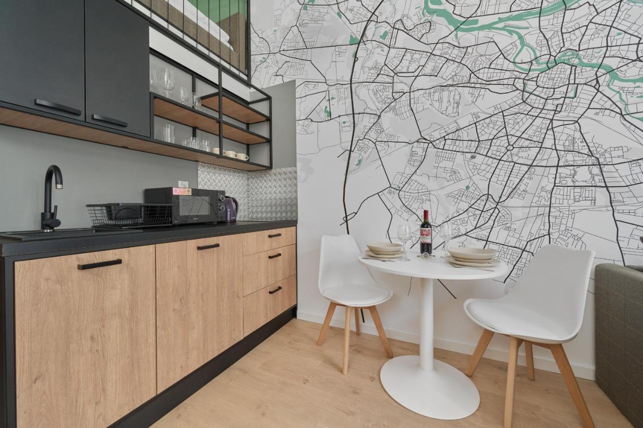 Mezzanine Studio Apartments Zarembowicza Wroclaw Airport By Renters Ngoại thất bức ảnh