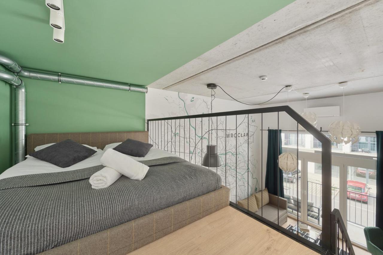 Mezzanine Studio Apartments Zarembowicza Wroclaw Airport By Renters Ngoại thất bức ảnh